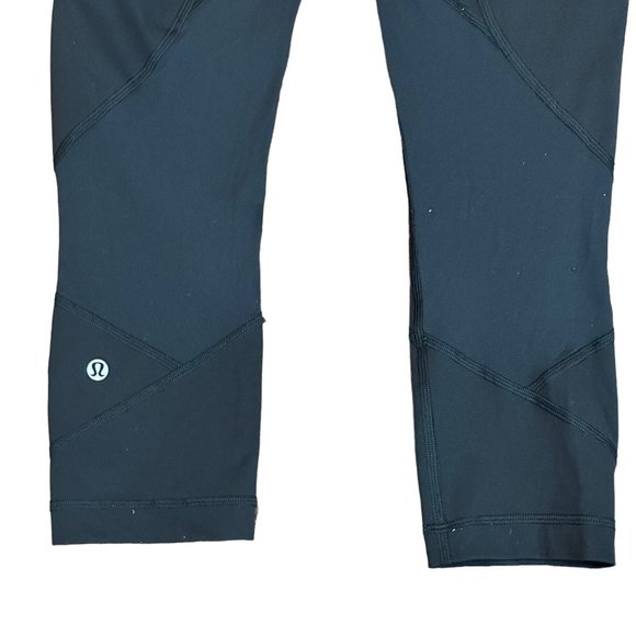 Women's Lululemon Pace Rival Crop Full On Luxtreme 22 Inch W6AVOS Black Size 4 - Picture 3 of 5